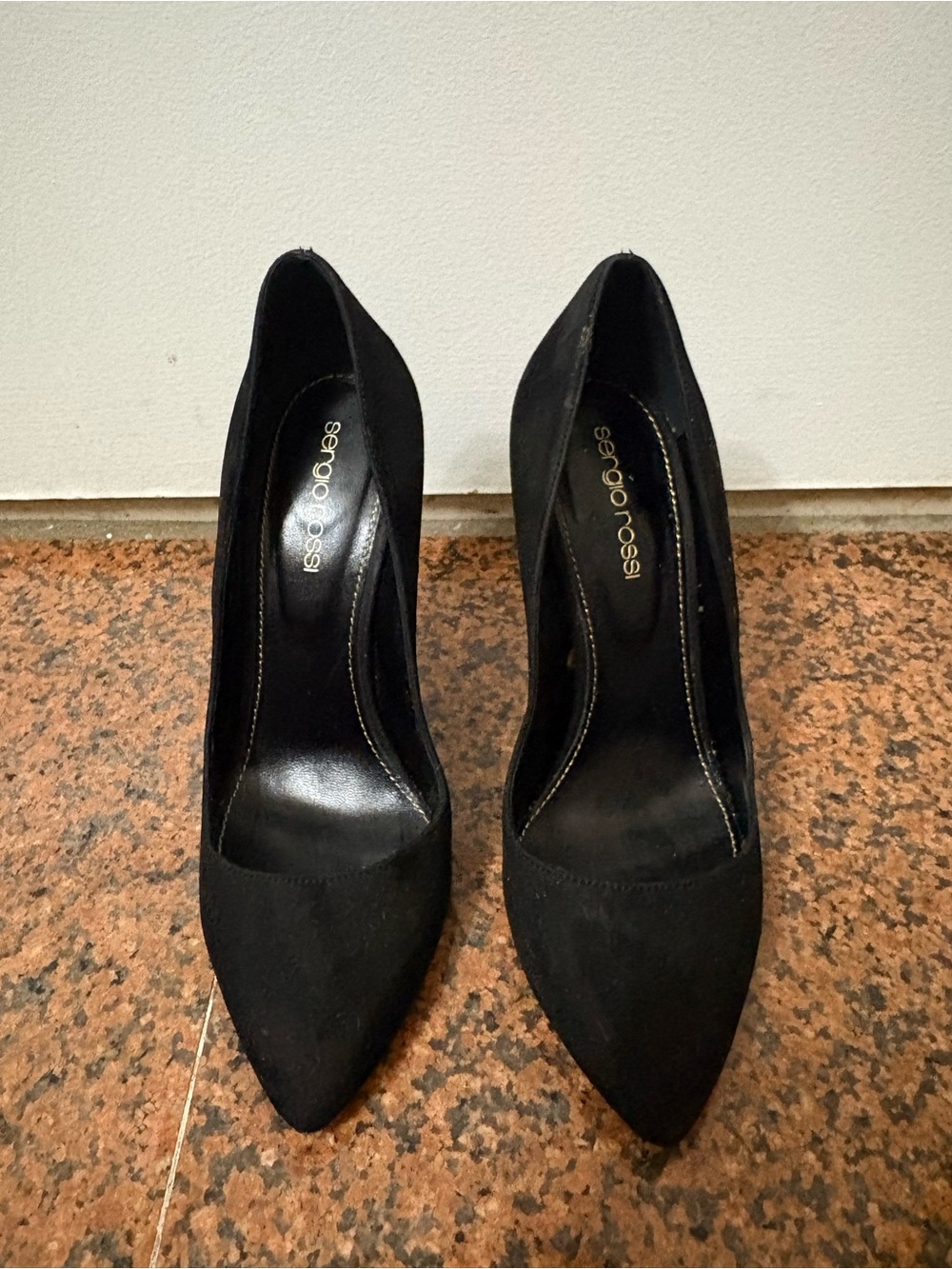 Sergio Rossi Black Pointed Suede Pumps 36/6